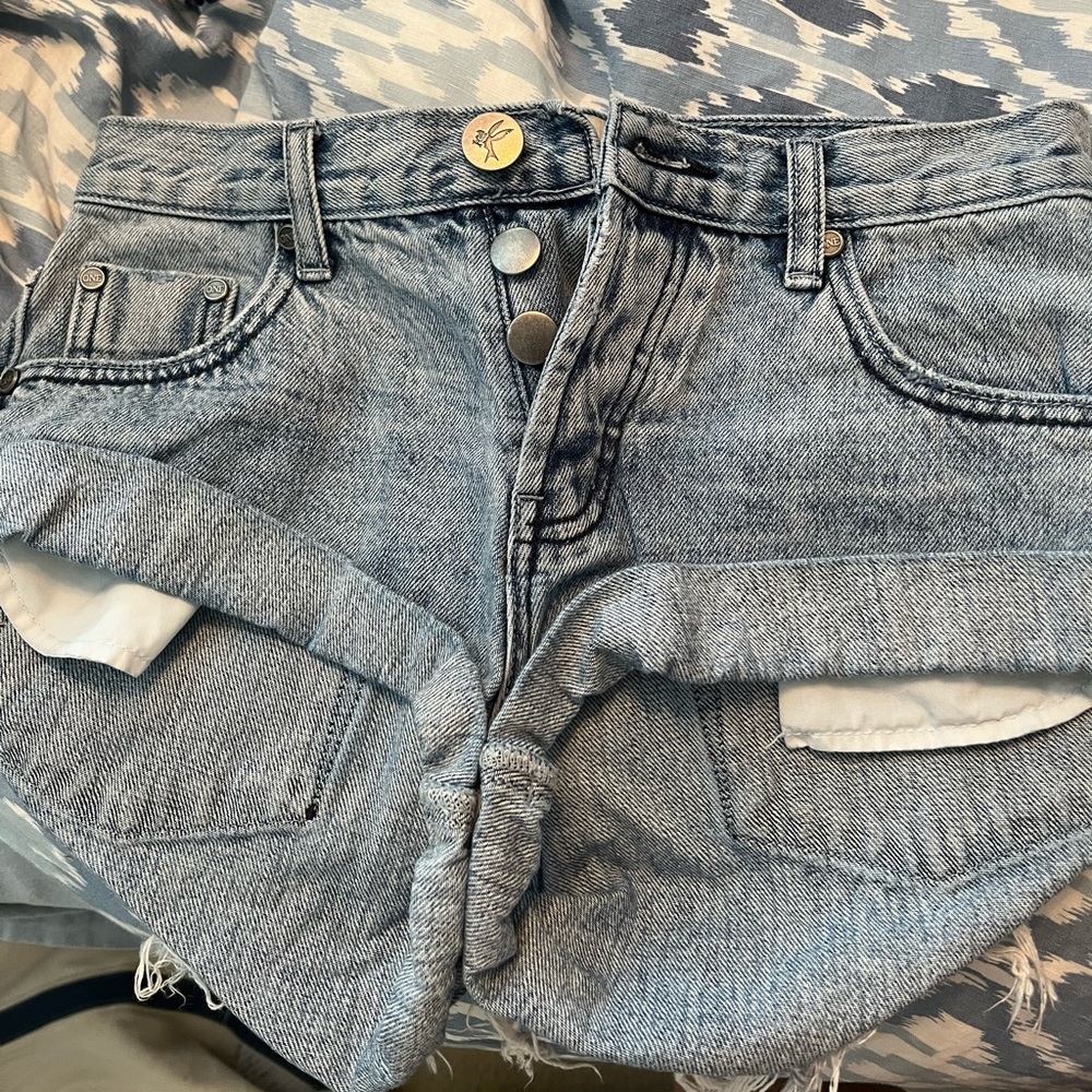 One Teaspoon Bandit shorts size 24
